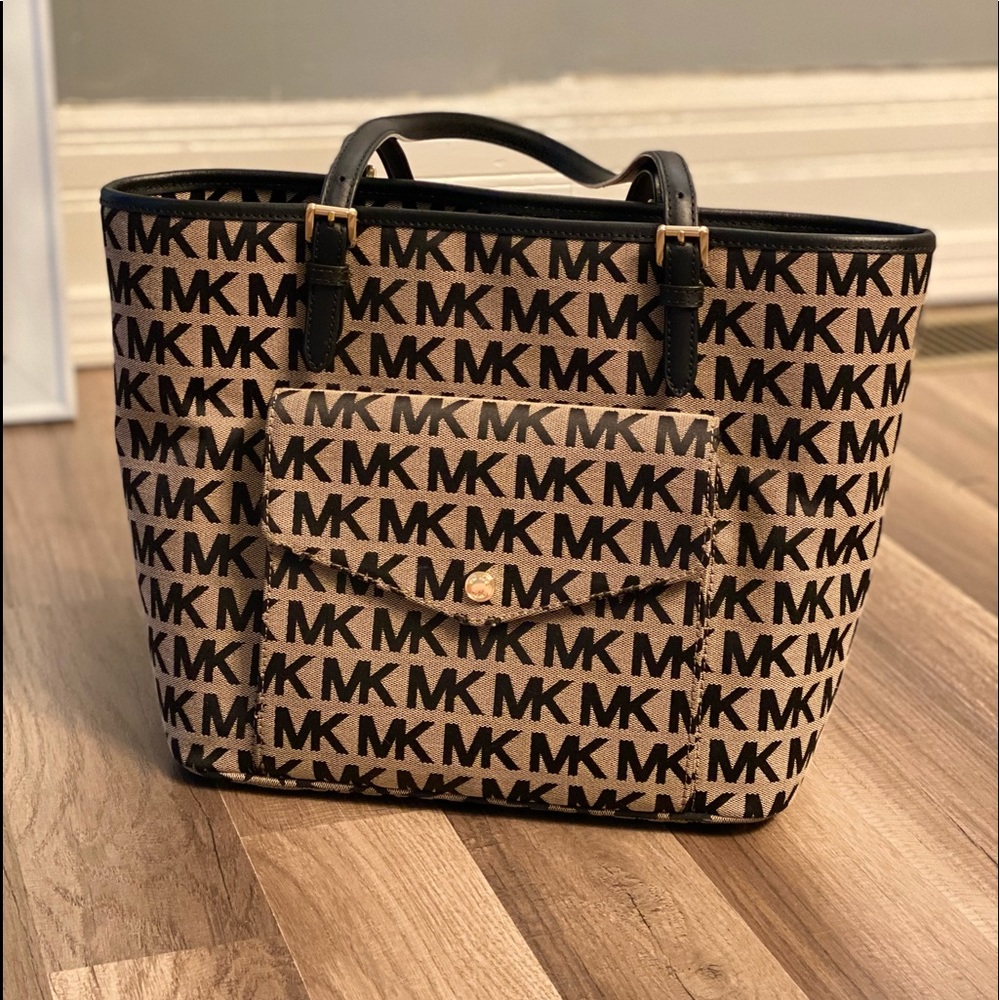 Michael kors tote bag